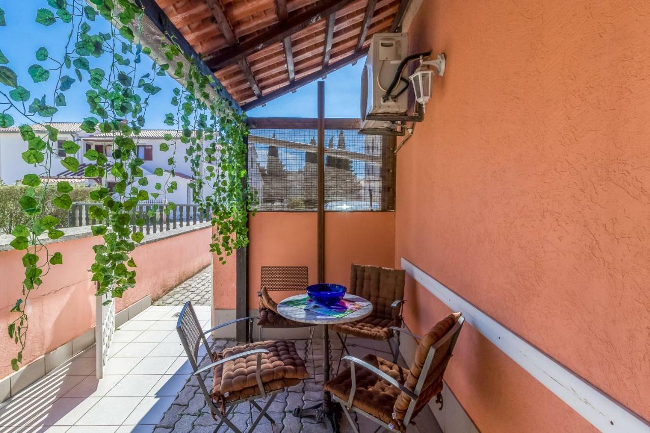 Apartment Melli Pula Exterior photo